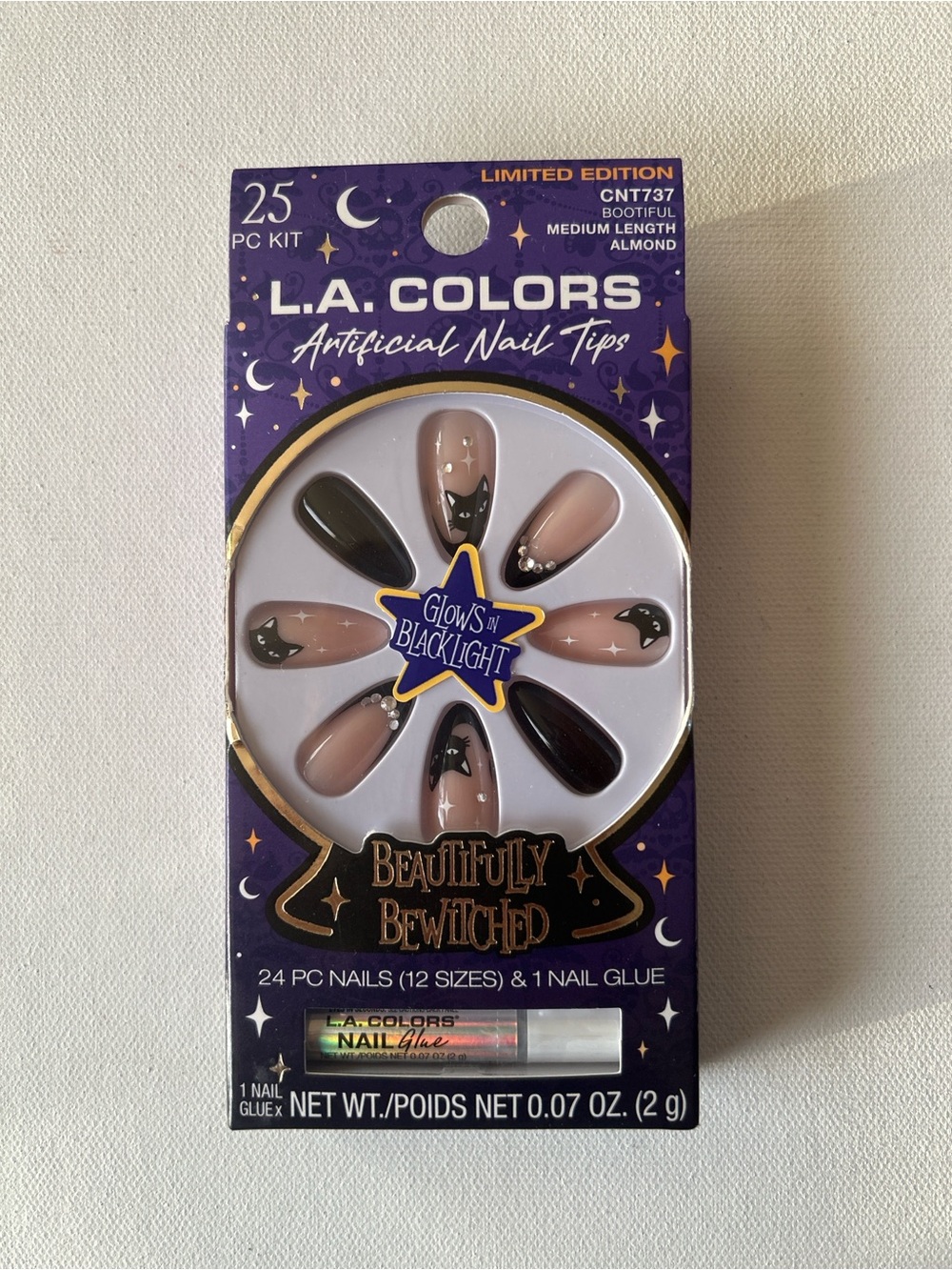 L.A. Colors Halloween black cat nail tips 24 pc nail set & nail glue Med Almond